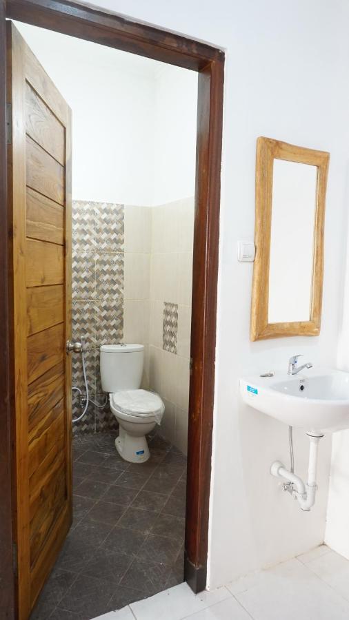 Jingga Homestay Balangan 金巴兰 外观 照片
